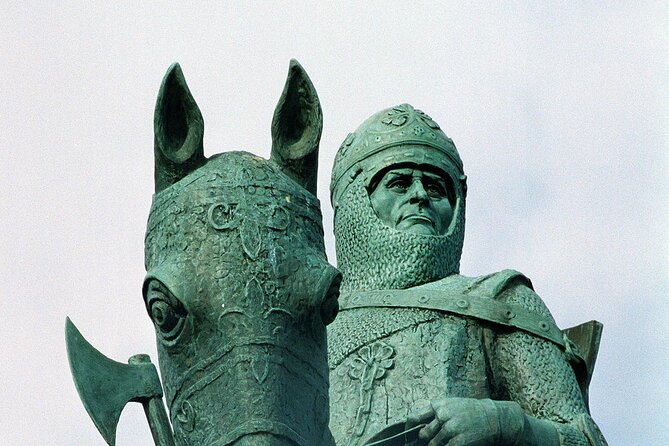 Full-Day Private Braveheart Day Tour From Edinburgh