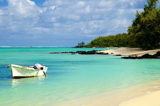 Full Day Private Catamaran Adventure in Ile Aux Cerfs - Accessibility and Requirements