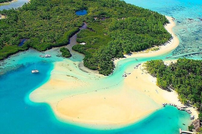 Full Day Shared Speed Boat in Ile Aux Cerfs Lunch & Transfer Incl - Directions