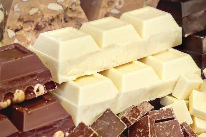 Full Edition: Mozartkugel & Chocolate Walking Tasting Class - Booking Details