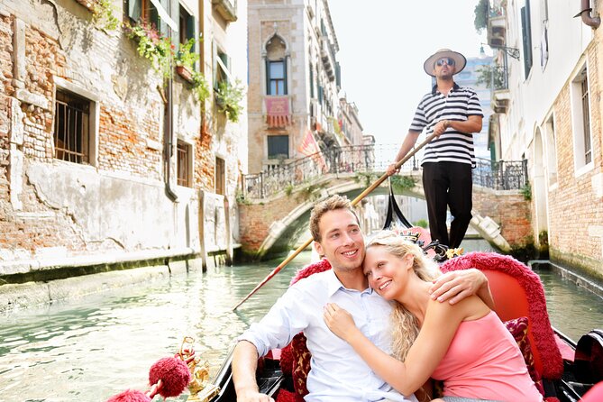 Grand Canal and Venices Old Town Private Tour and Gondola - Tour Highlights