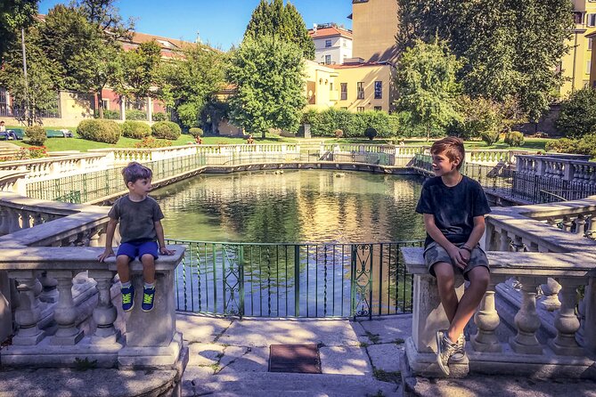 Guided Walking Tour & Sightseeing of Milan Top-Attractions for Kids & Families