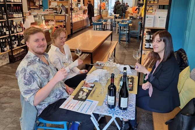 Guided Wine Tasting With a Sommelier - Important Booking Information