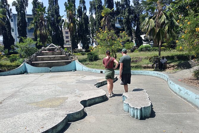 Half Day City Tour of Mombasa - Guided Tour Experience
