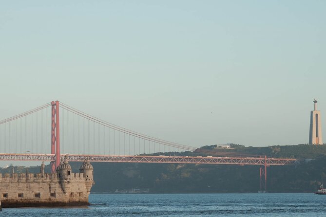 Half-Day Private History and Fun Guided Tour in Lisbon With Pick up - Itinerary Overview