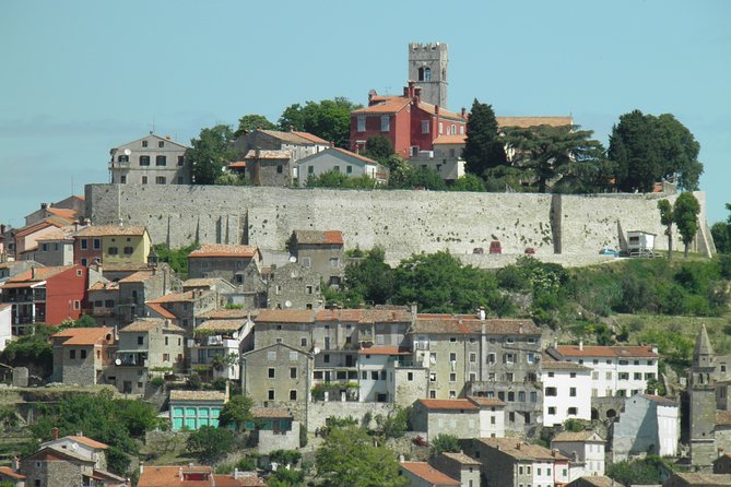 Half Day Trip to GrožNjan and Oprtalj With Local Delicacies Tasting - Local Delicacies Tasting