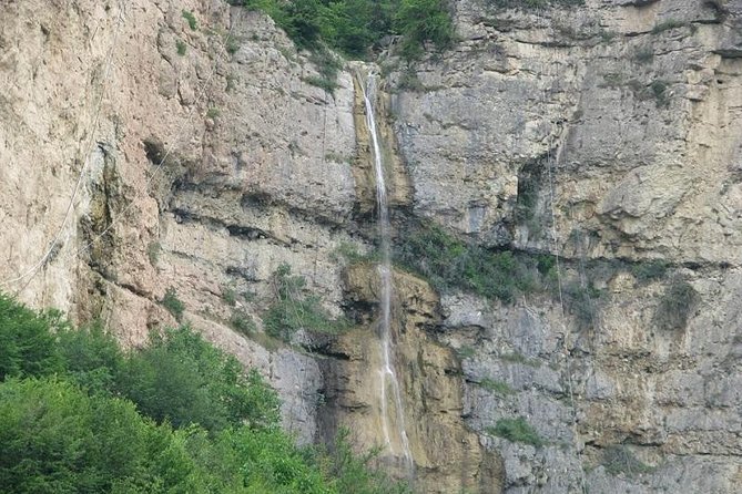 Highest Waterfall and Medieval Castle - Pickup Details