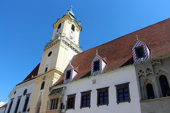 Komárno's Romantic Secrets: Scenic Walking Tour Highlights - Historical Palaces and Castles