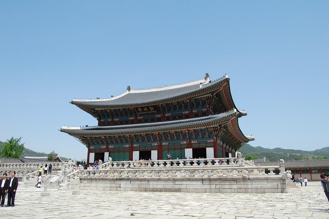 Korean Palace and Market Tour in Seoul Including Insadong and Gyeongbokgung Palace - Frequently Asked Questions