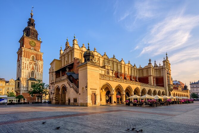 Krakow: Guided 2-hour Old Town Walking Tour - Cancellation Policy