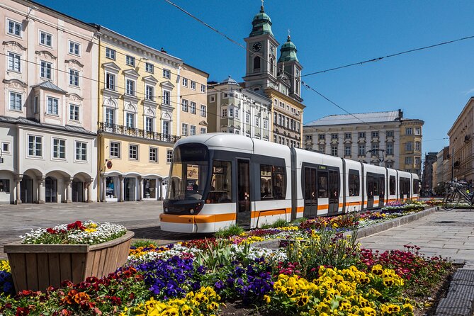Linz: Pöstlingberg and Old Town Private Walking Tour - Pricing and Booking