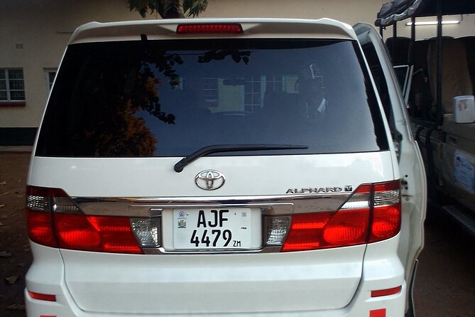Livingstone International Airport - Meeting and Pickup Information