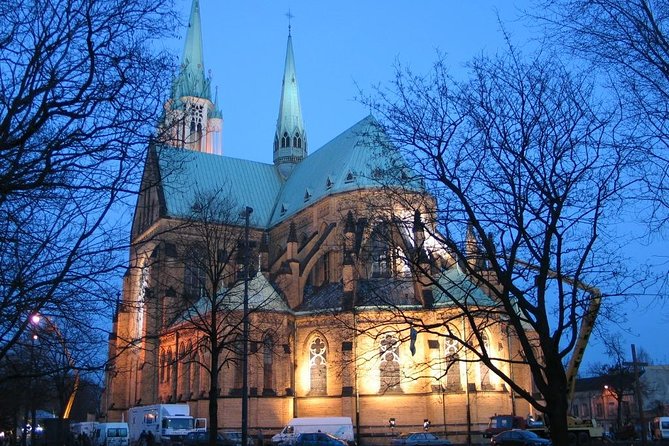 Lodz Old Town Highlights Private Walking Tour - Additional Info