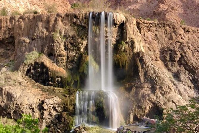 Main Hot Springs Full-Day Private Tour From Amman - Accessibility and Amenities