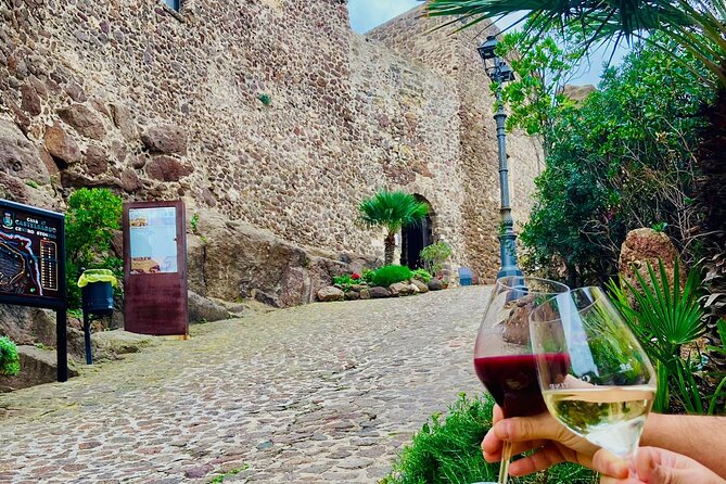 Medieval Village Walking Tour With Aperitif in Castelsardo - Additional Tour Information