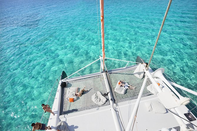 Memorable Catamaran Trip to Ile Aux Cerf: Full Day Incl Tube Riding, Lunch &Grse - Guide and Services