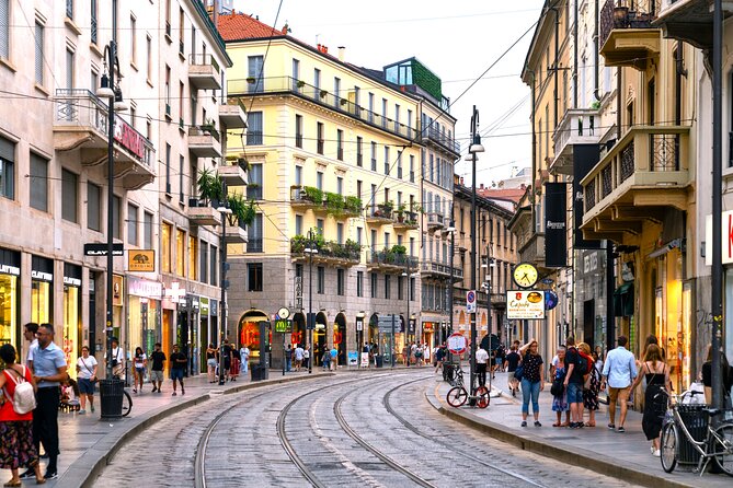 Milan Local Fashion Designers Shopping Tour With a Stylist - Booking and Cancellation Policy