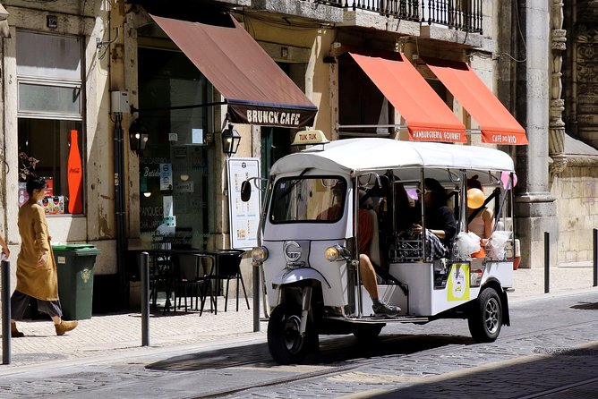 Nata Cake in Lisbon Tuk Tour - Accessibility Information