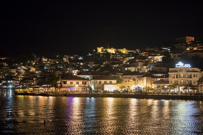 Night Cruise Tour in Ohrid - Amenities Provided