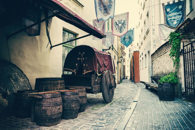 Old Riga – Photo Scavenger Hunt – Walking City Game - Accessibility Information