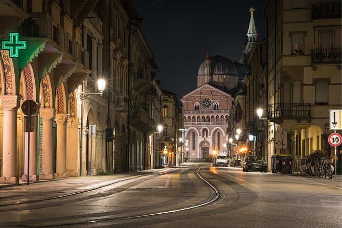 Padova Scavenger Hunt and Best Landmarks Self-Guided Tour - Reviews and Precautions