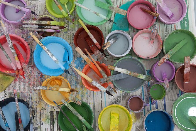 Paint Your Own Pottery in Fes Painting Workshop