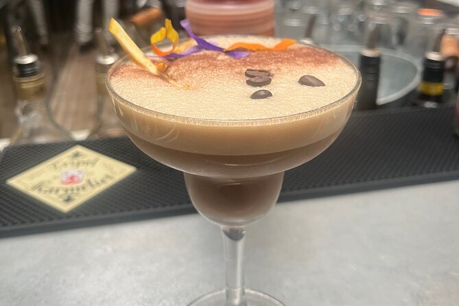 Paris Behind the Scenes - Snack and Walk Tour - Pickup Location