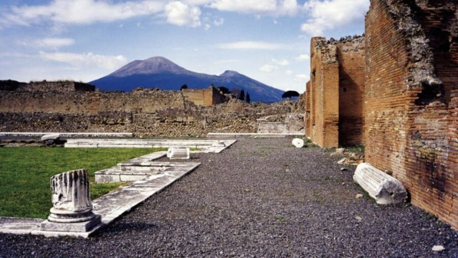 Pompeii Half-Day Tour - Skip the Line Ticket From Sorrento - Good To Know