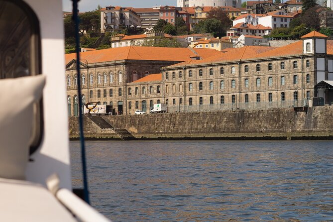 Porto- Private Tour on the Douro River 2H, Porto - Booking Confirmation