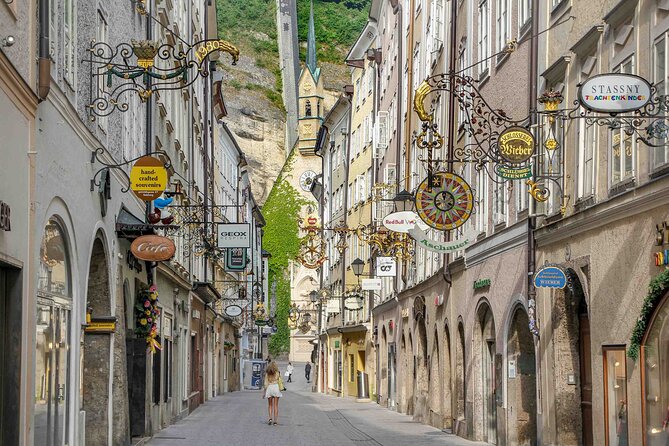 Prague to Salzburg With Optional Stopover in Cesky Krumlov - Flexible Options and Guarantee