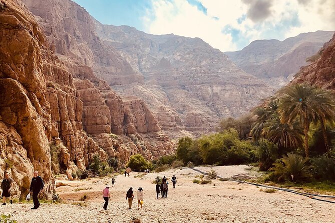 Private 2 Day Wadi Shab and Bimmah Sinkhole Tour - Additional Information