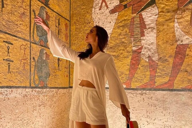 Private 2 Days Overnight Tour to Luxor From Hurghada Including Hot-Air Balloon - Transportation Details