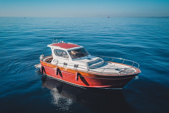Private Boat Tour to Capri From Sorrento on GOZZO 38FT HARD TOP
