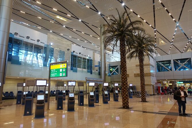 Private Cairo Airport Transfer From Airport to Hotel - Location and Price