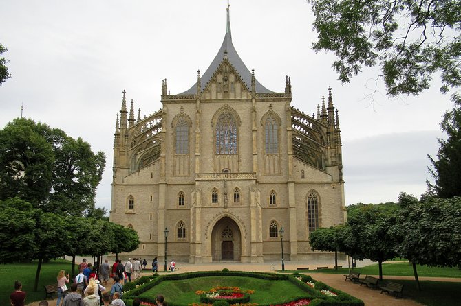 Private Day Trip to Kutna Hora From Prague With a Local - Return to Prague