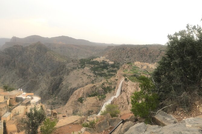 Private Full Day Guided Tour to Nizwa City - Safety Precautions