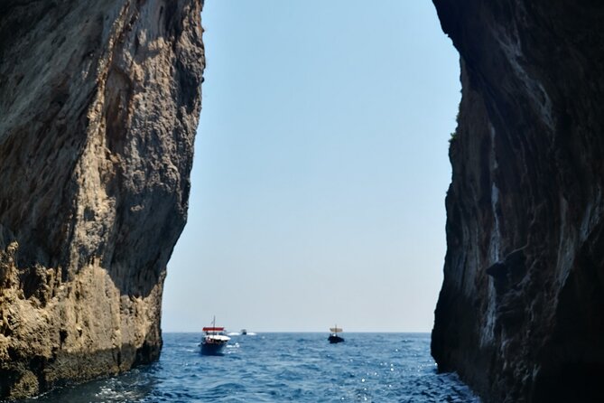 Private Full Day Tour to Capri to See the Highlights - Boat Tour Experience