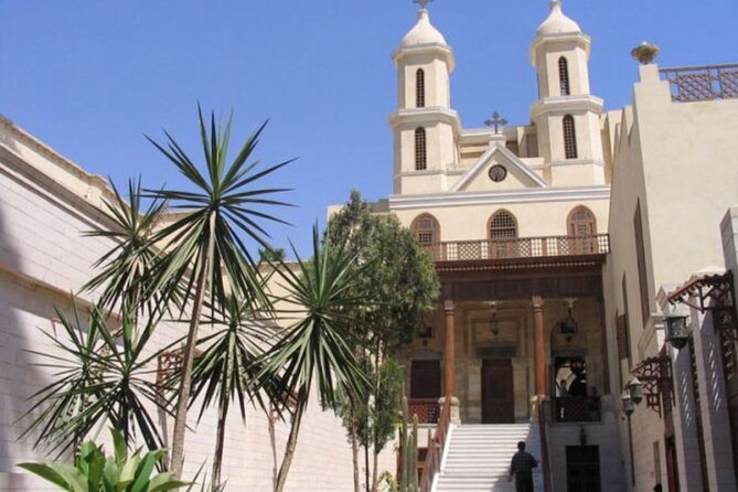 Private Full-Day Tour With Giza Pyramids Egyptian Museum and Lunch - Availability Information