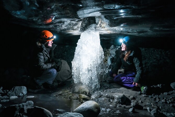 Private Ice Cave Tour in Vatnajokull With Photographer - Meeting Point and End Point