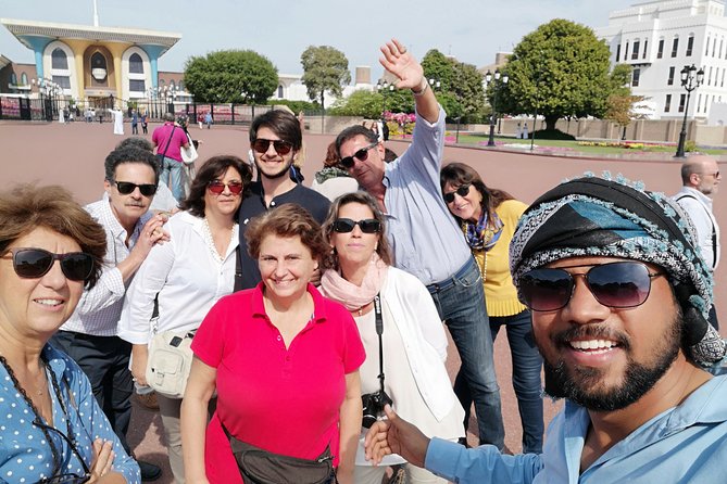 Private-Muscat City Tour (Half Day) - Meeting and Pickup Details