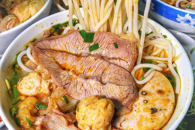 Private Saigon Street Food Tour On SCOOTER OR WALKING TOUR - What To Expect