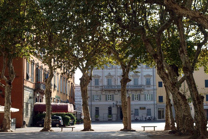 Private Self-Guided Walking Tour of the Medieval Town of Lucca - Meeting and Pickup Information