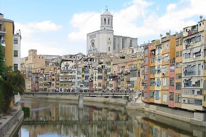 Private Tour From Barcelona to Girona - Meeting and Pickup Details