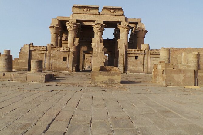Private Tour to the Temple of Kom Ombo and Edfu From Luxor - Meeting & Pickup Information