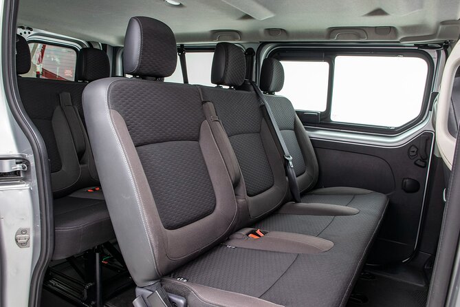 Private Transfer From Dakar to Dakar Airport DSS by Sedan, Minivan or Minibus - Participant Requirements and Restrictions