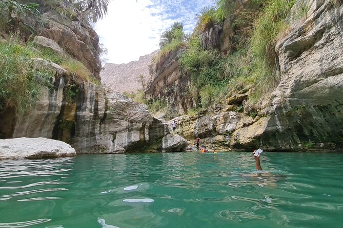 Private Wadi Tiwi - Bimmah Sinkhole - White Sand Beach - Full Day Tour - Important Considerations