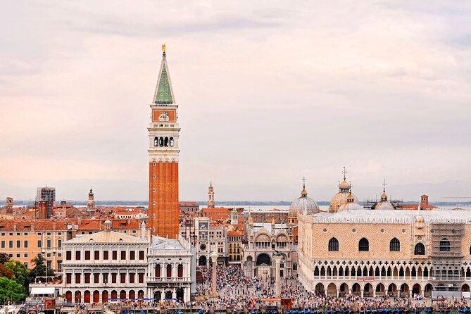Private Walking Tour In Venice - Background