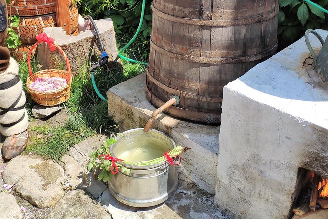 Rose Jam Workshop and Leavening of Authentic Yoghurt in a Traditional House - Logistics Information