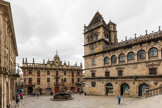 Santiago De Compostela Private Tour From Porto - Meeting and Pickup