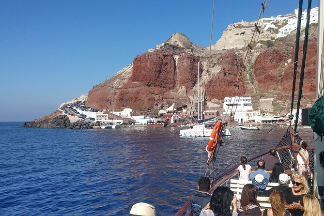Santorini Coastal Excursion: Oia Highlights for Cruise Guests - Price and Booking Information